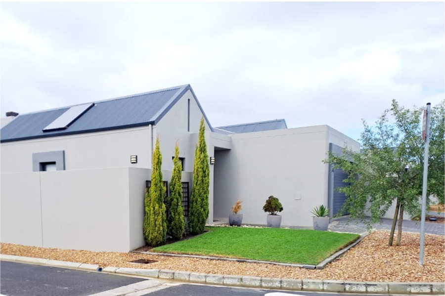 2 Bedroom Property for Sale in Aan de Wijnlanden Western Cape